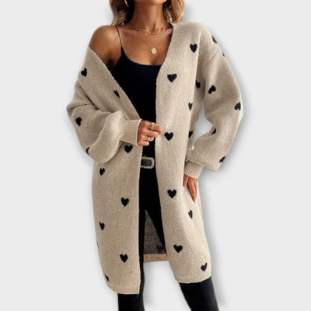Julia  ｜ Cardigan srdiečkovým vzorom
