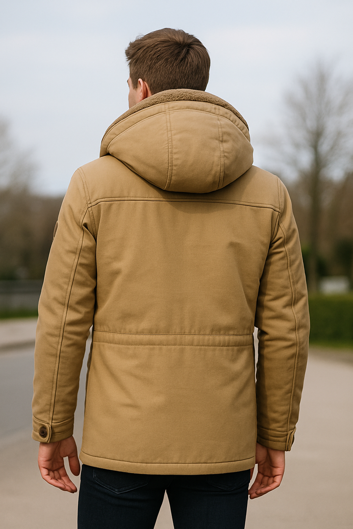 Teplý stredne dlhý zimný kabát