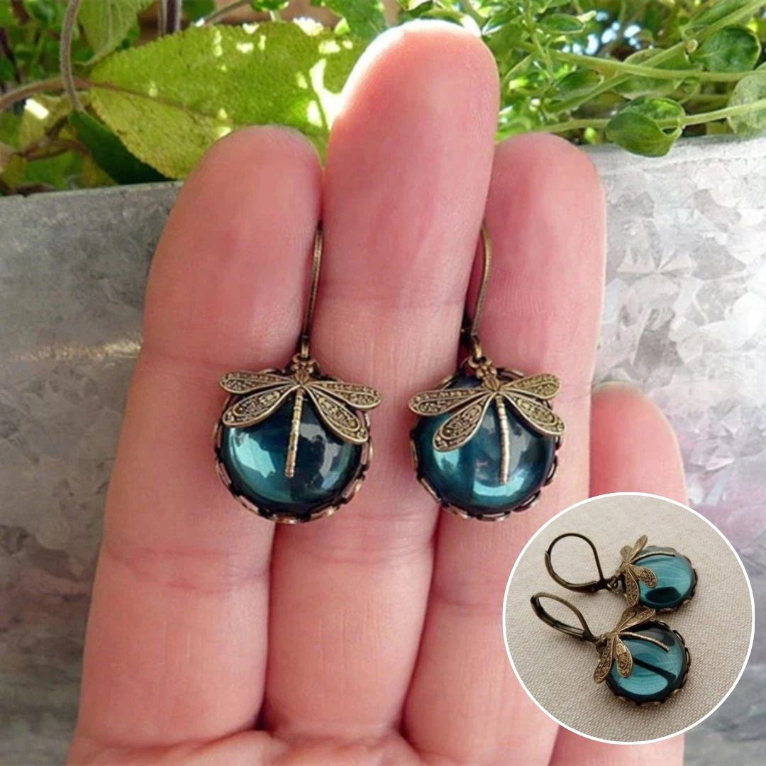 Úžasný vintage náhrdelník s vážkou a zodpovedajúcimi náušnicami – exkluzívna ponuka na obmedzený čas