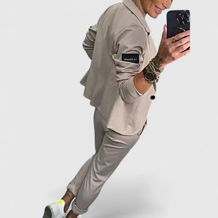 Kina | Elegantný Dvojdielny Set