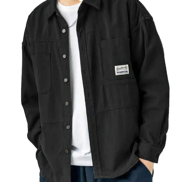 Pánska košeľa s dlhým rukávom a vreckami