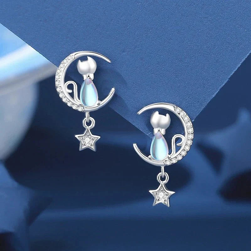 925 Sterling Silver Náušnice s Mačkou, Mesiacom, Hviezdou a Zirkónovými Akcentmi