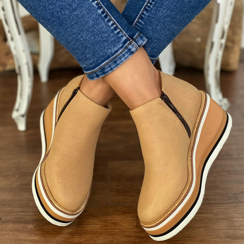 Emilia | štýlové a pohodlné členkové čižmy