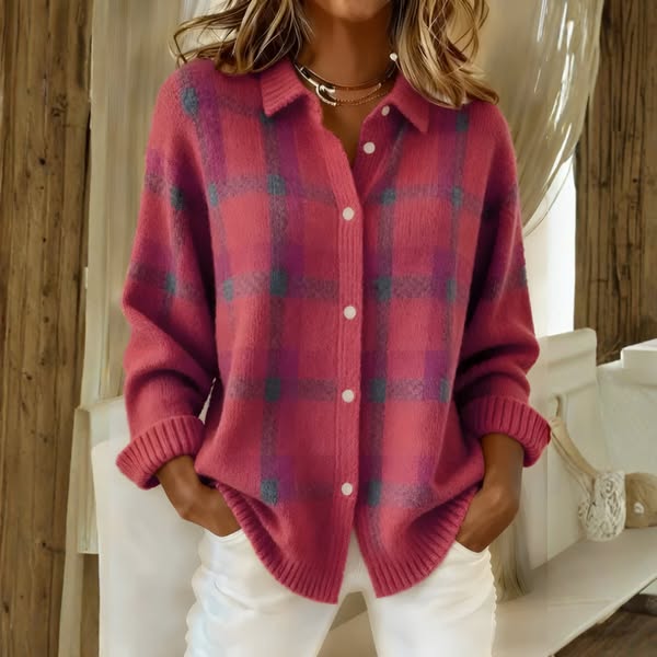 KAROLINA | Sveter s Kockovaným Vzorom z Mäkkej Priadze