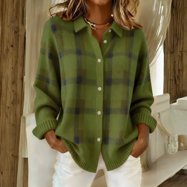 KAROLINA | Sveter s Kockovaným Vzorom z Mäkkej Priadze