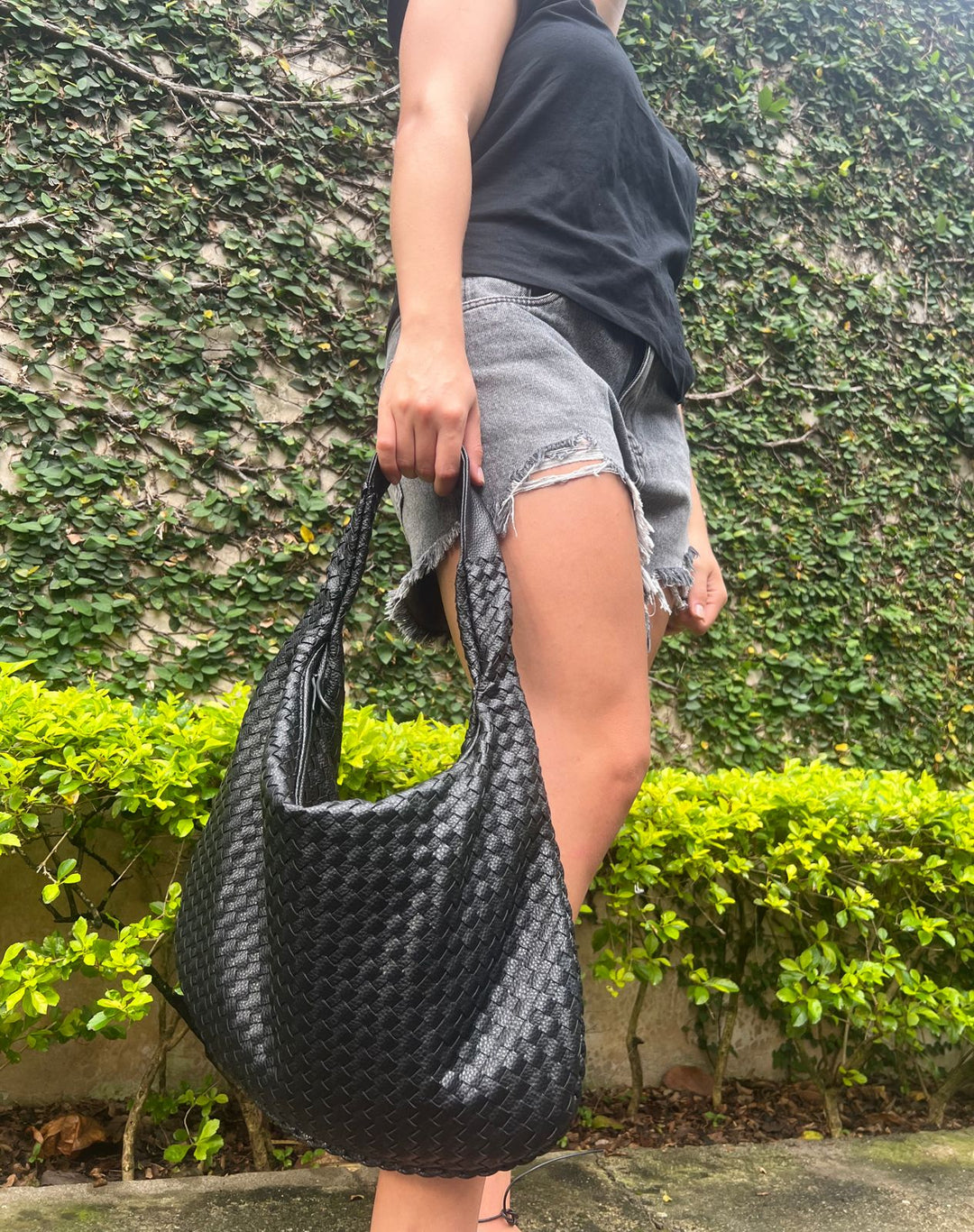 Victoria | Stylish Tote Bag