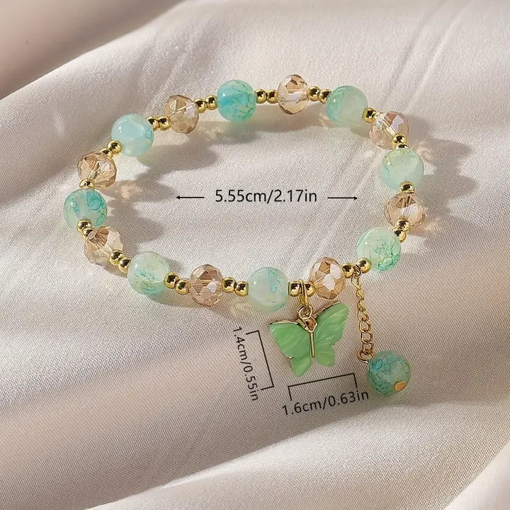 Pôvabný náramok z korálok s elastickým pásikom