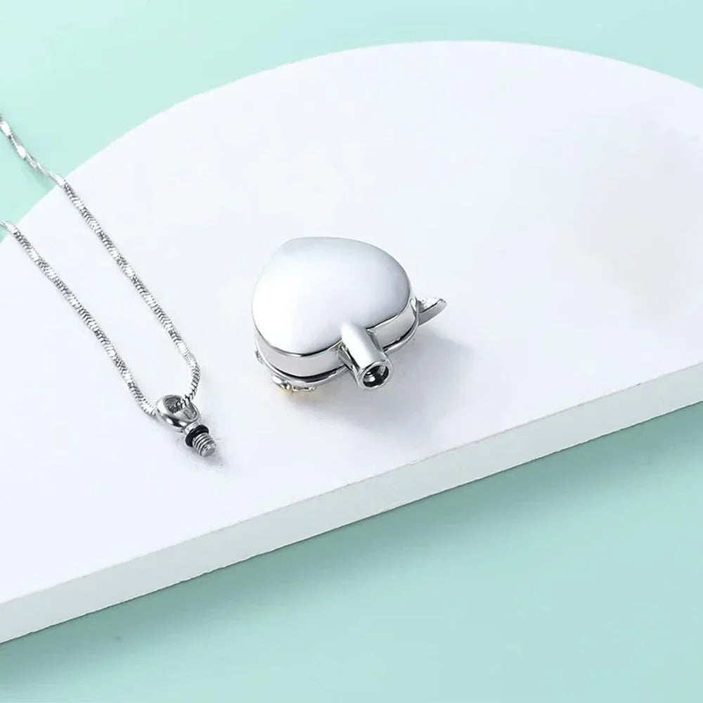 Prívesok na krk Hummingbird Memorial Heart