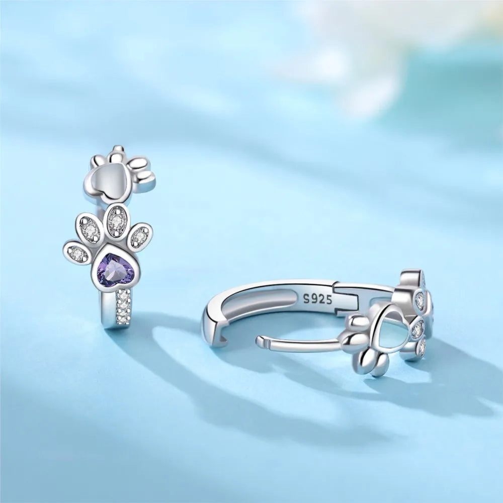 925 Sterling Silver Paw Huggie Náušnice – Ozdobené zirkónmi a srdiečkovým drahokamom